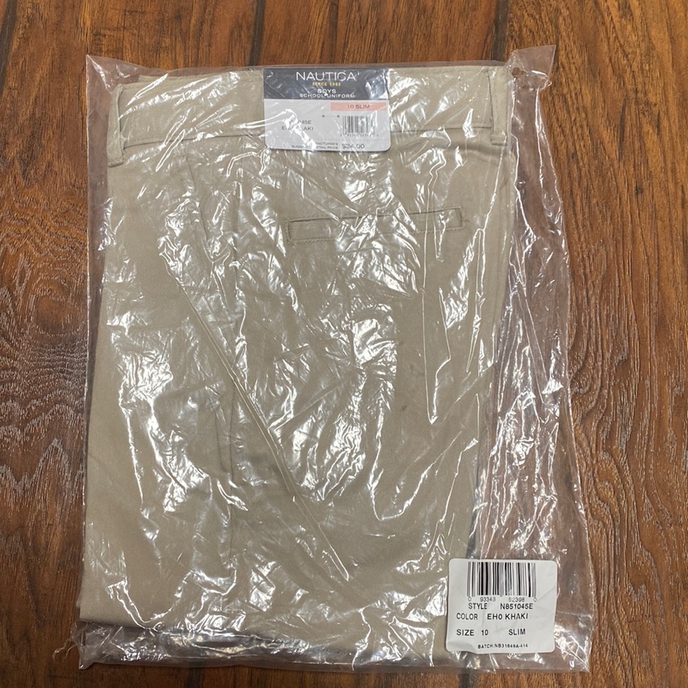 10 Slim Nautica Pants NWT